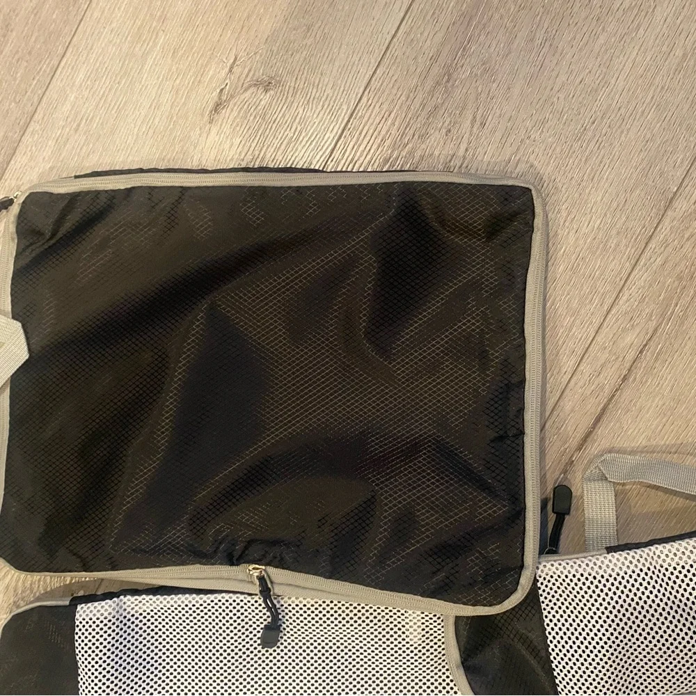 Black and White Garment Bags Set